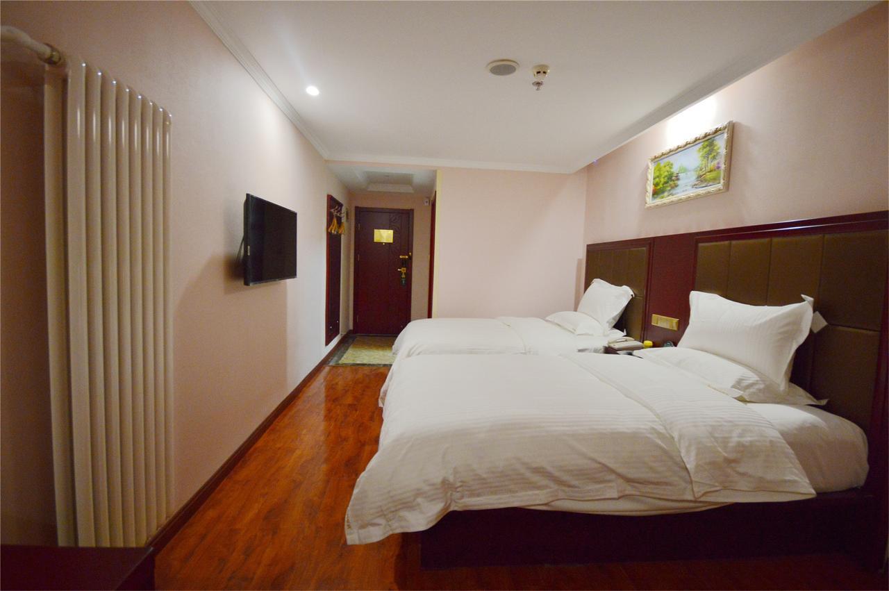 Greentree Inn Liaoning Dalian Development Zone Jinma Road Pedestrian Street Express Hotel Екстериор снимка