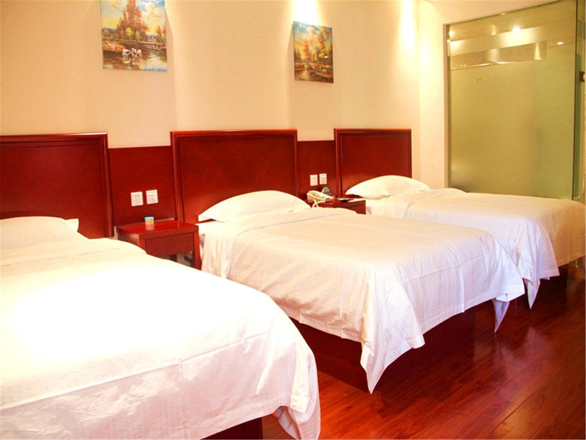 Greentree Inn Liaoning Dalian Development Zone Jinma Road Pedestrian Street Express Hotel Екстериор снимка