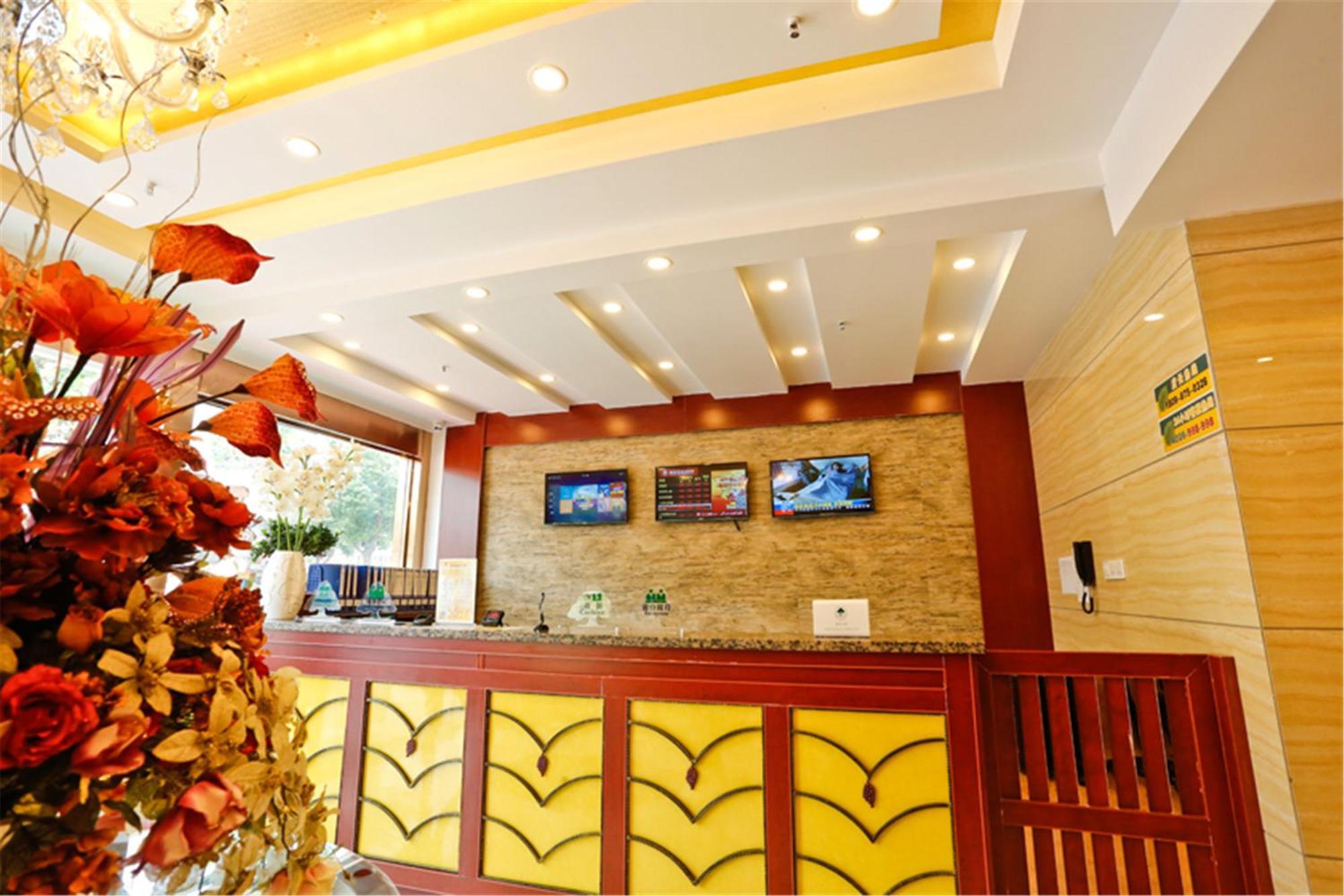 Greentree Inn Liaoning Dalian Development Zone Jinma Road Pedestrian Street Express Hotel Екстериор снимка